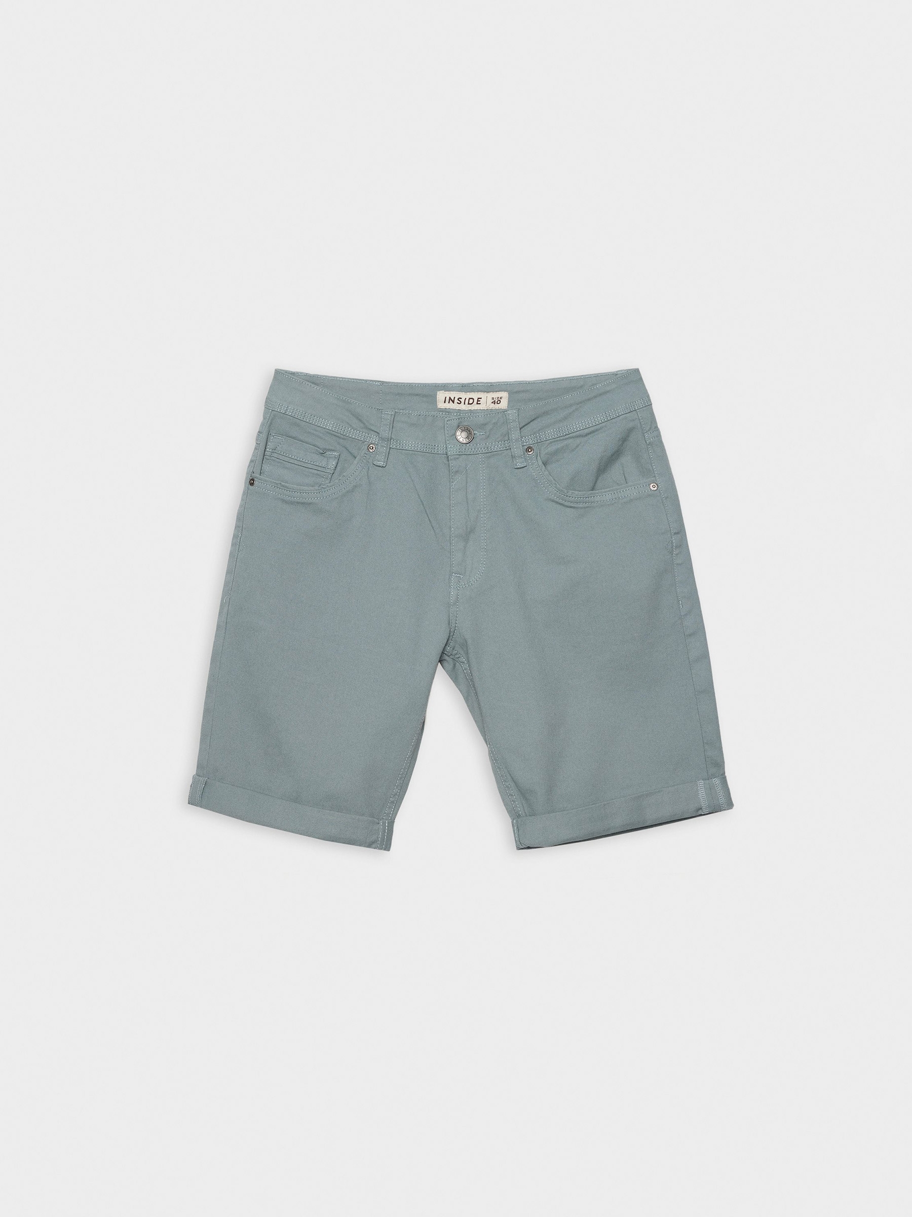 Gabardina slim Bermuda cinza vista meia frontal
