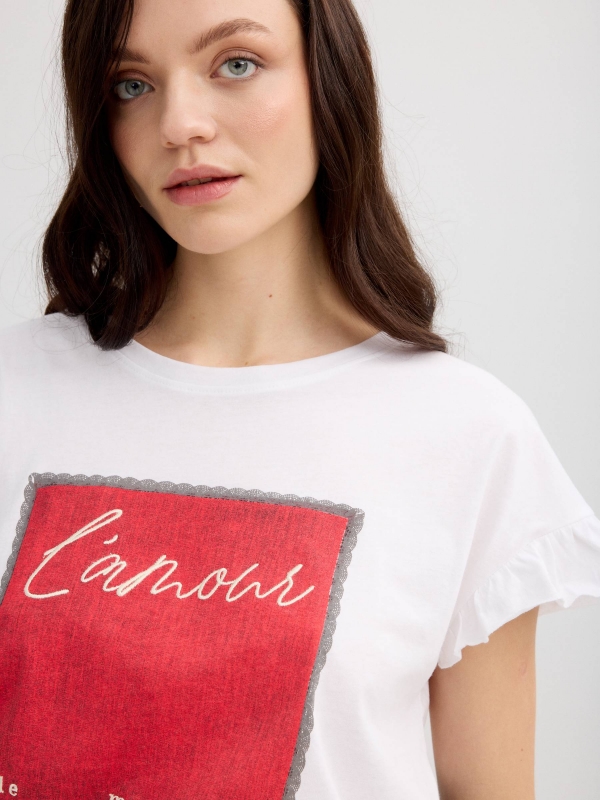 Ruffled t-shirt l'amour white detail view