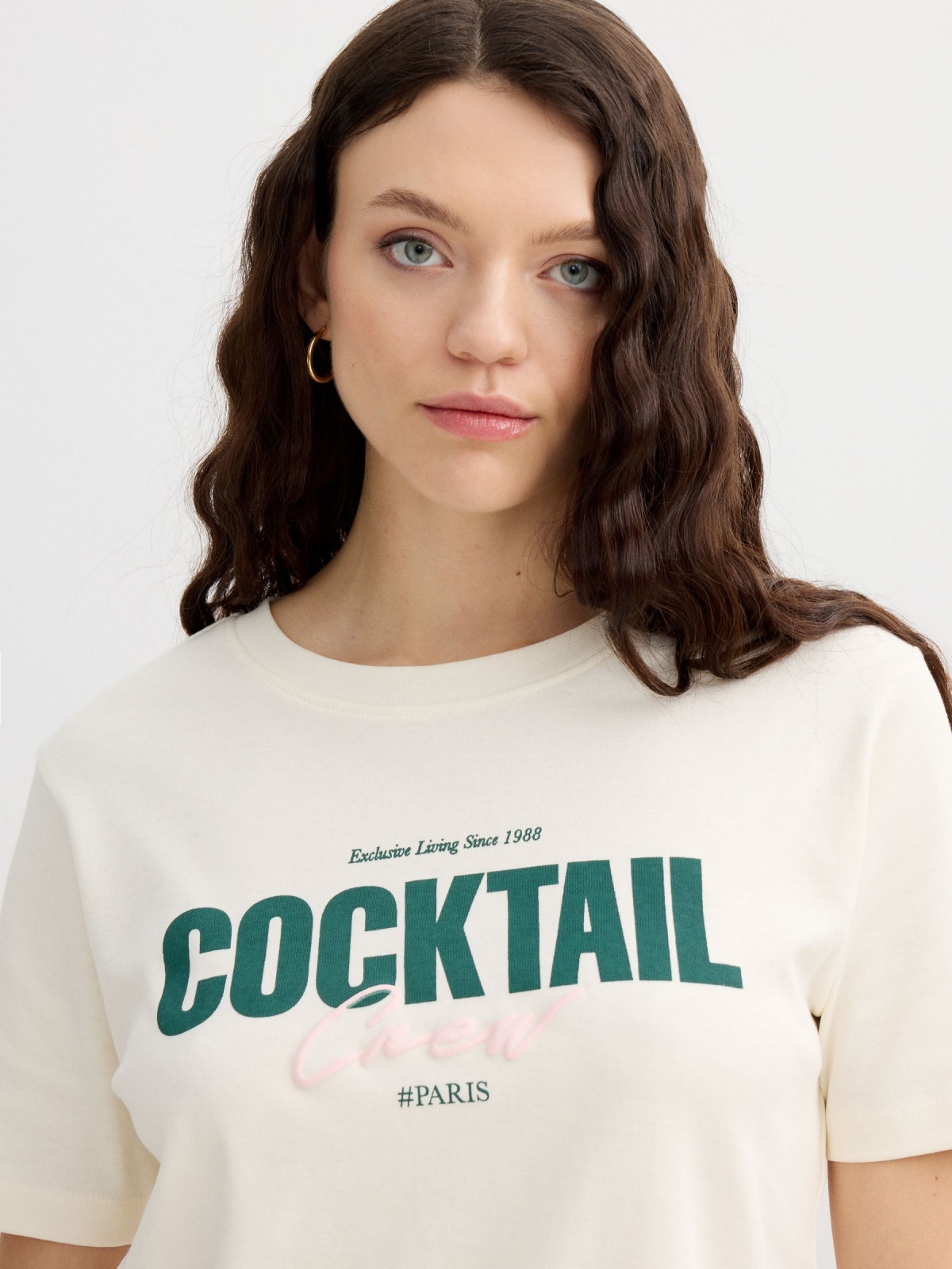 Camiseta algodão Cocktail off white vista detalhe