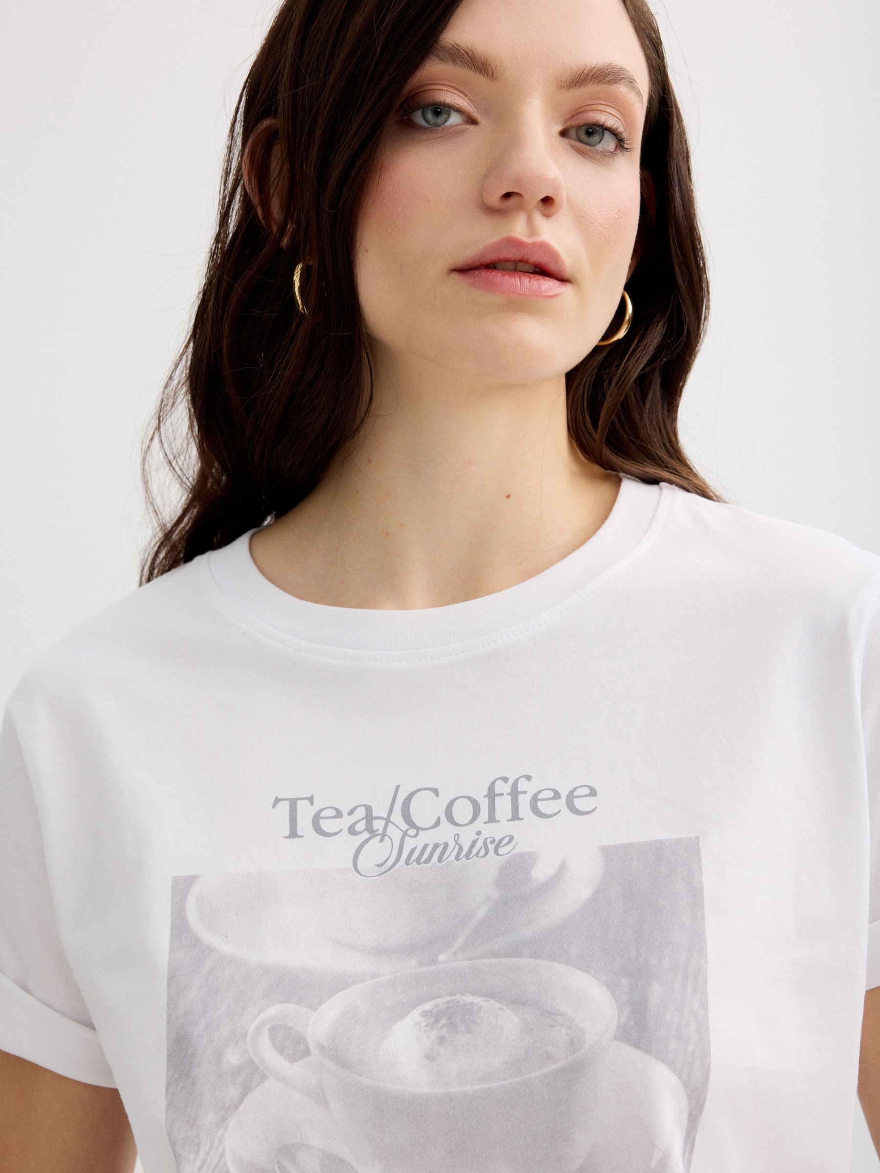 Camiseta estampado café y té