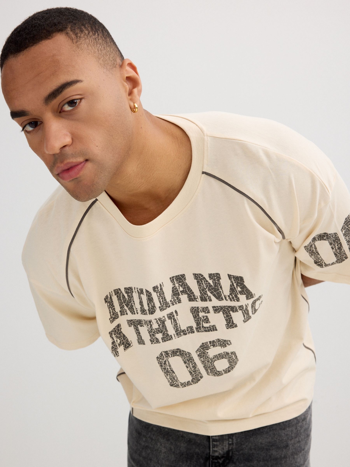 Indiana Athletic 06 T-shirt off white detail view