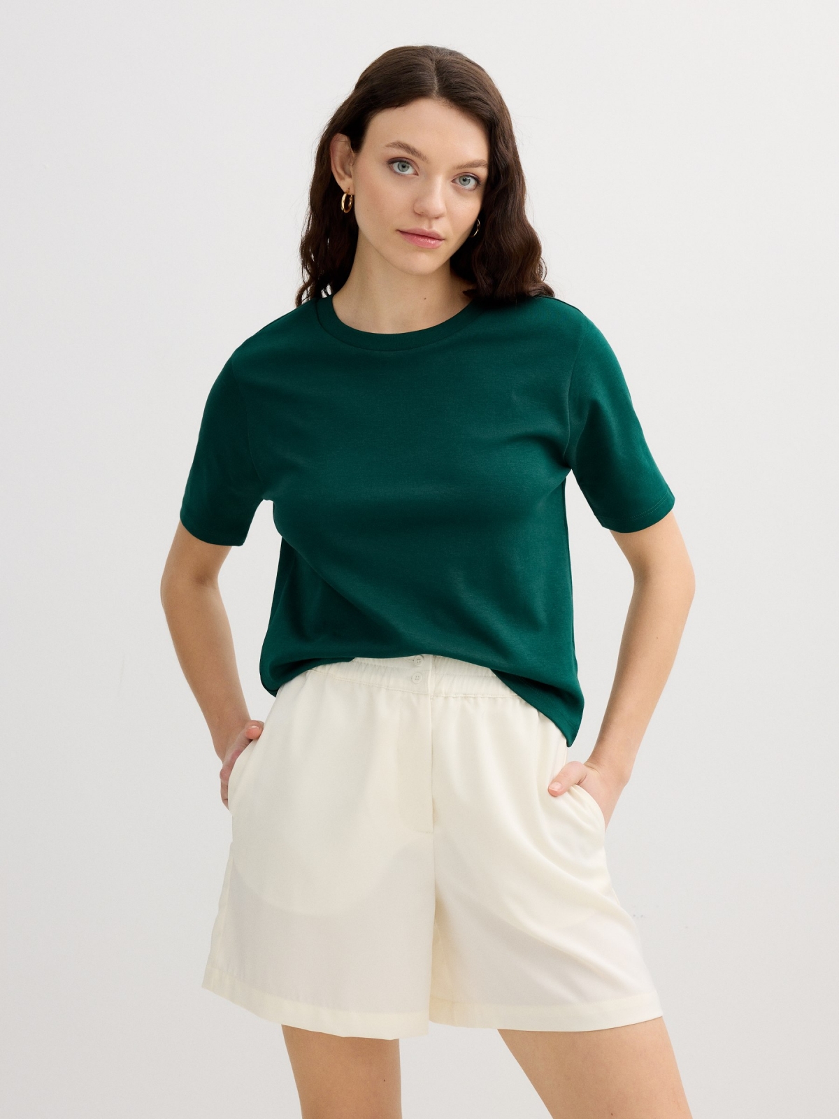 Basic green cotton t-shirt dark green middle front view