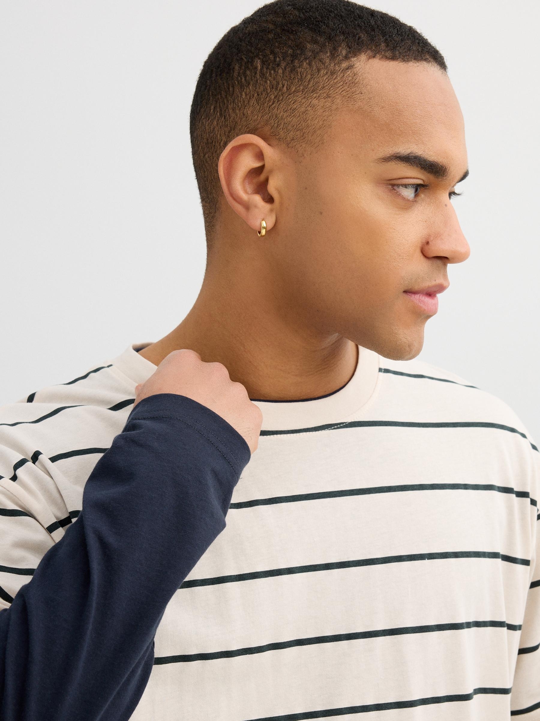 Striped combined shirt raw middle front view