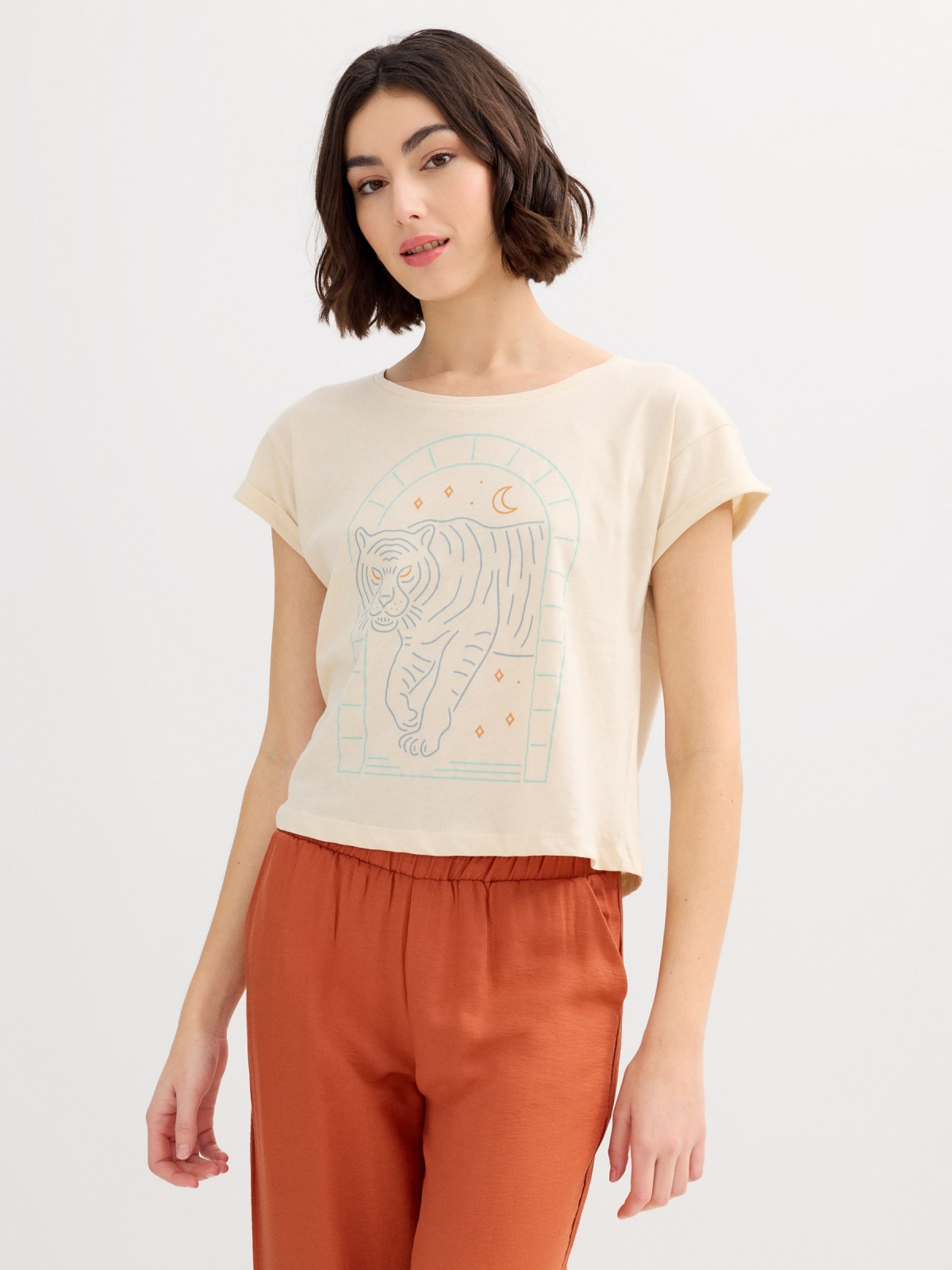 Cotton tiger t-shirt sand middle front view
