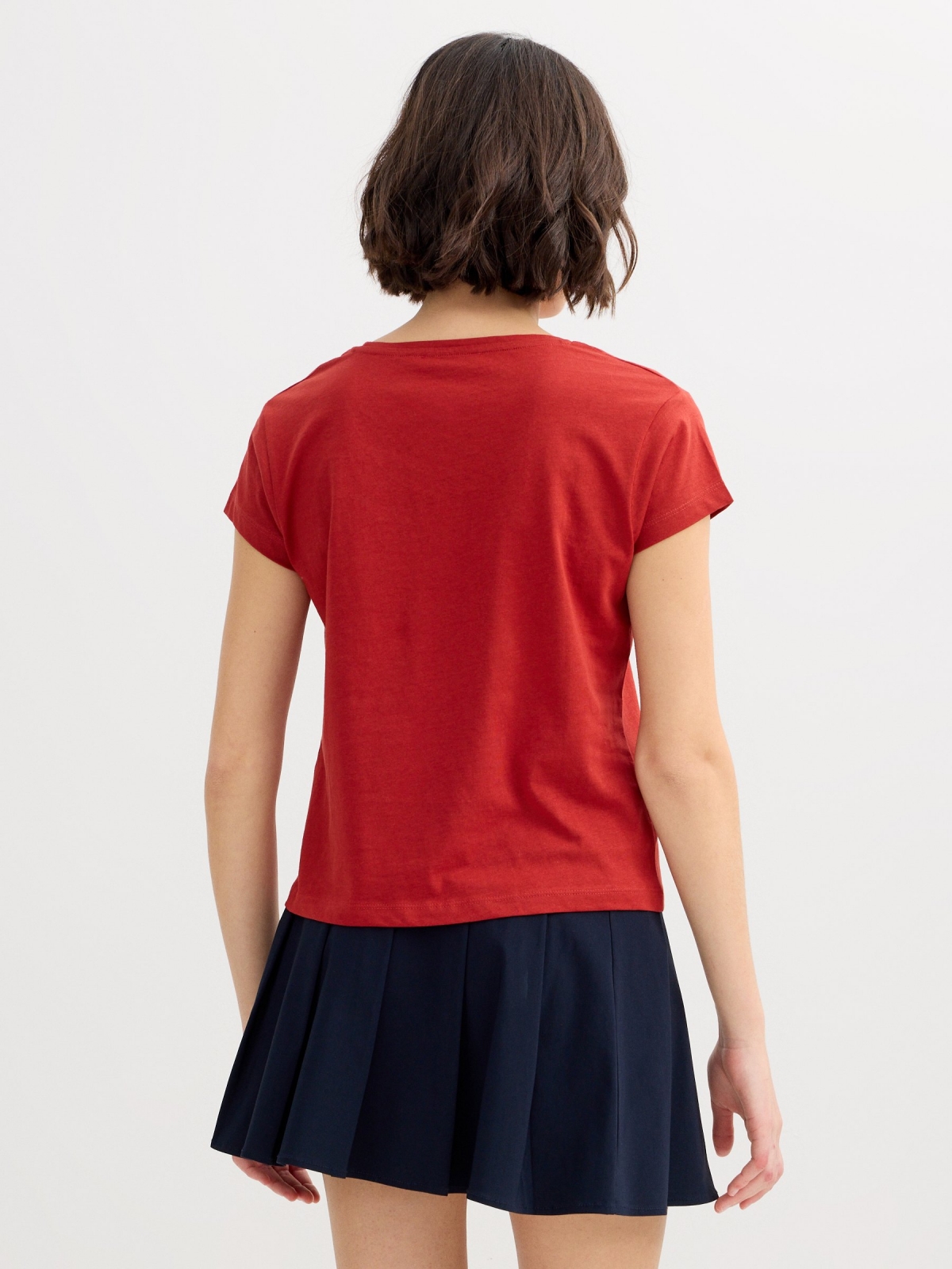 Camiseta verão paraíso terracota vista meia traseira