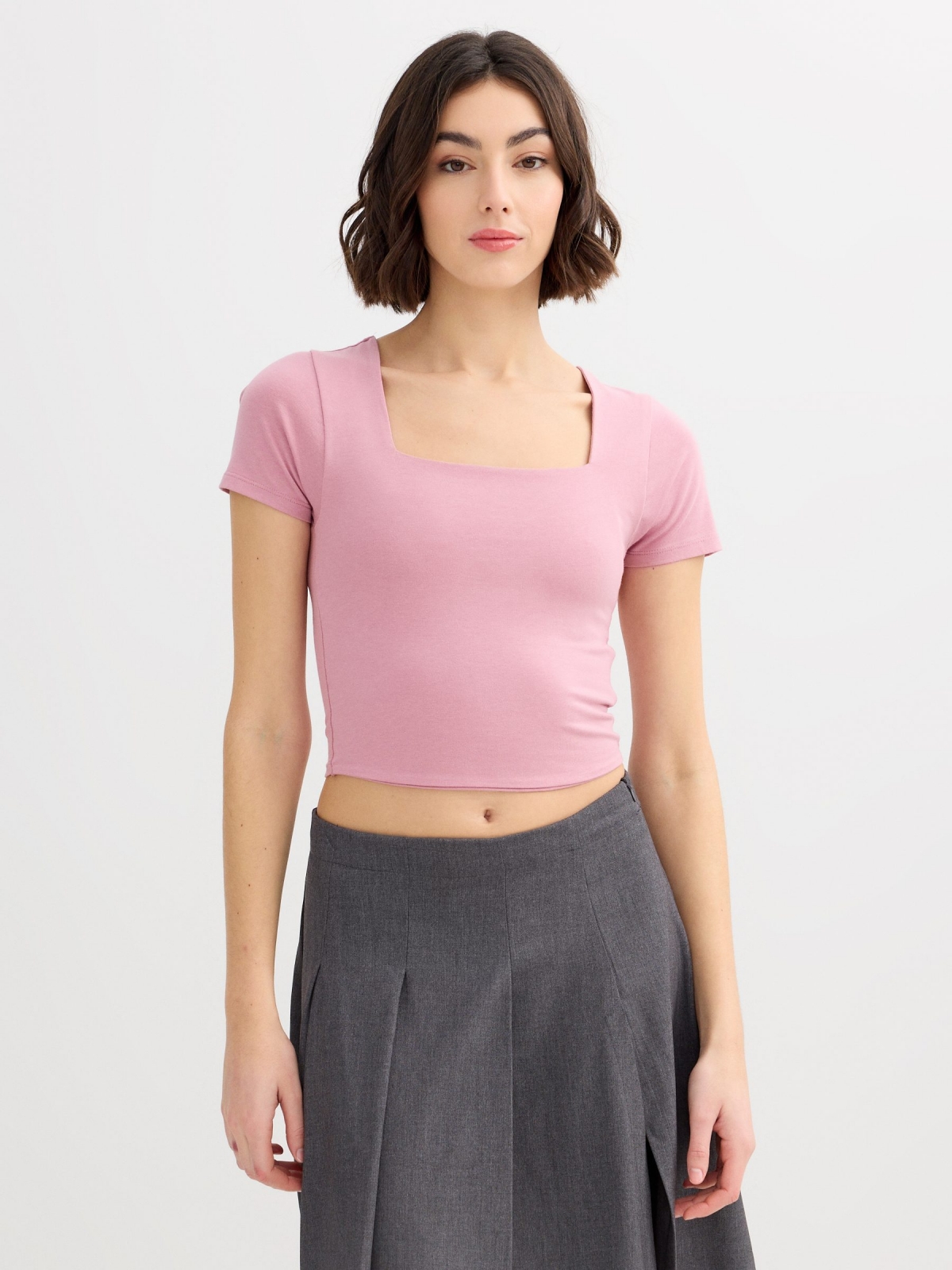 Camiseta cropped viscose decote quadrado