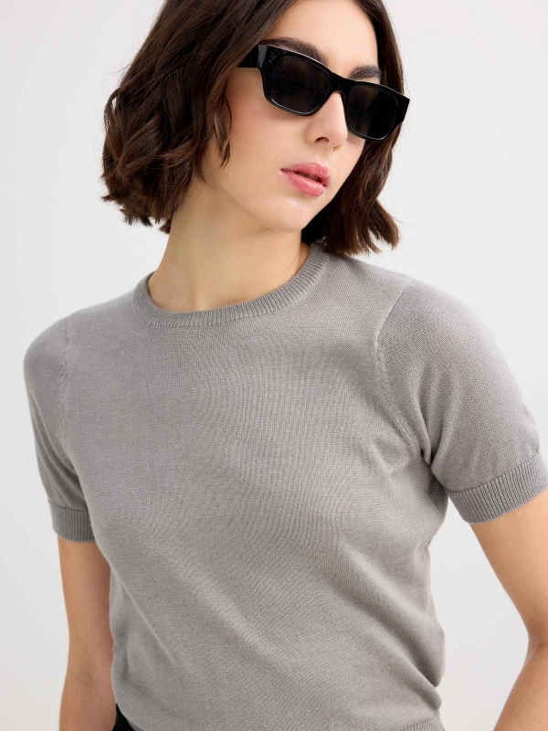 Basic round neck jersey medium grey detail view