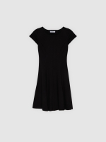 %Pto% Vestido mini rodado preto vista frontal