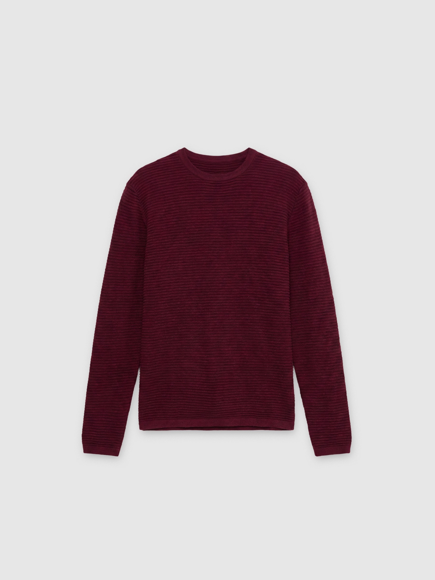 Basic ribbed sweater burgundy middle front view