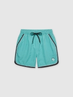 %Pto% Bañador ribetes contraste verde vista frontal