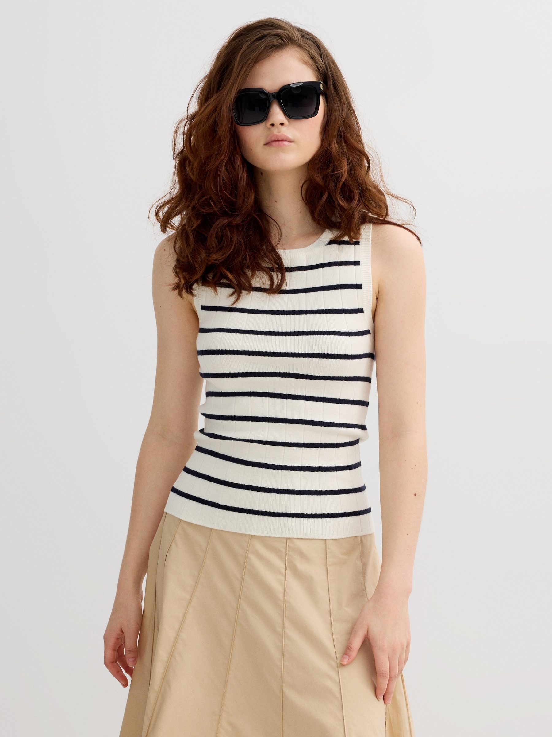Sleeveless striped knit top