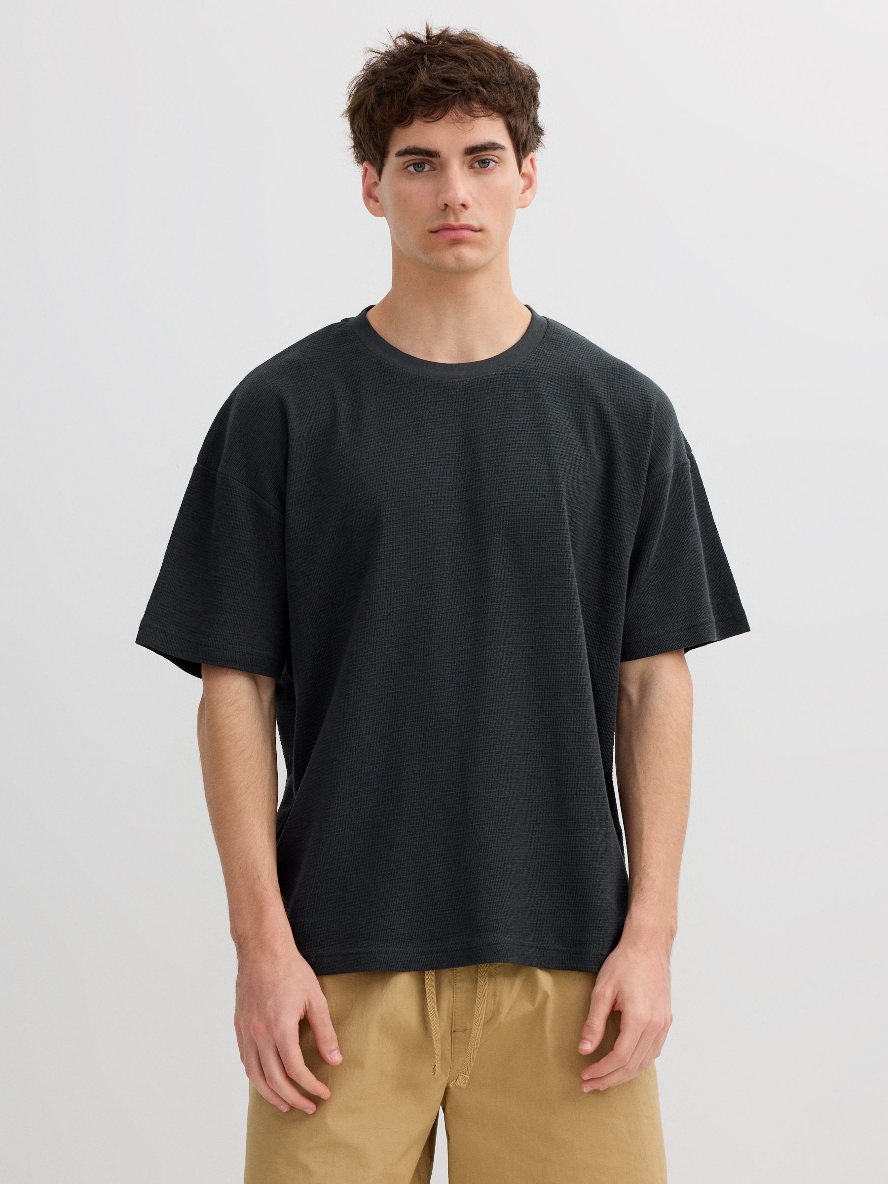 Basic Single Jersey T-shirt grey middle front view