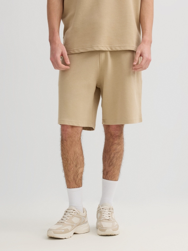 Bermuda baggy gabardine beige middle back view