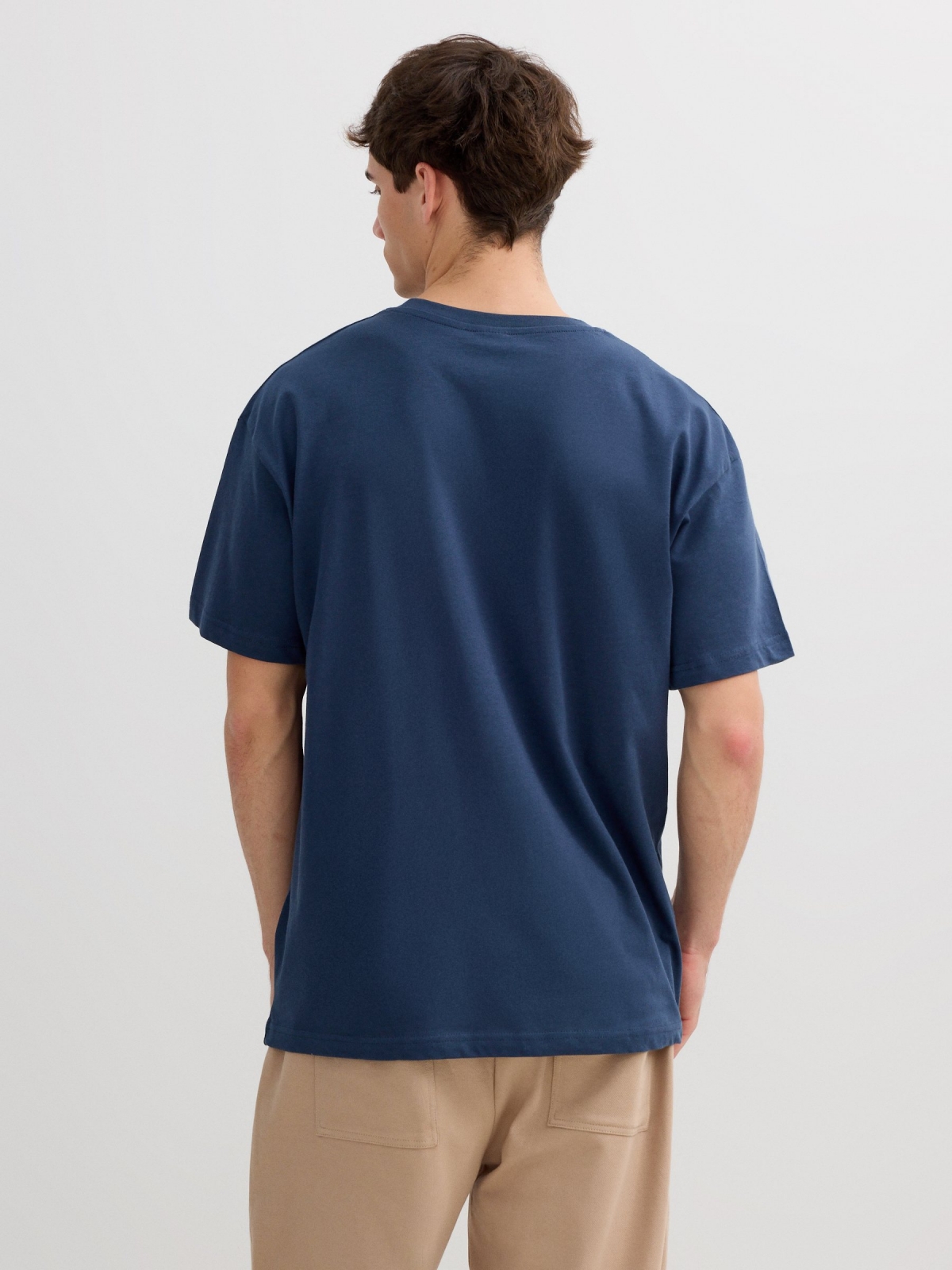 Camiseta Inside Manga Curta azul petróleo vista meia traseira