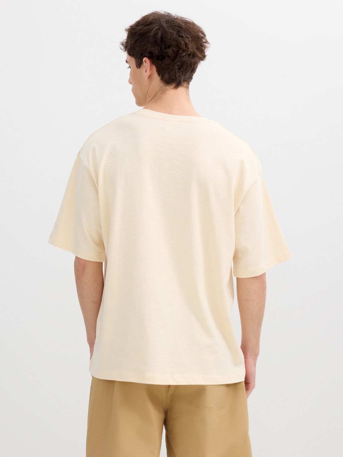 Oversized basic t-shirt off white middle back view
