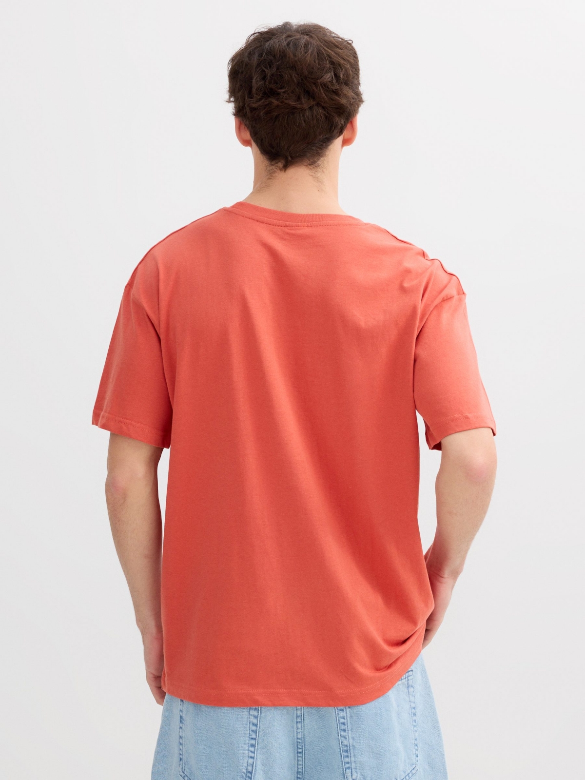 Camiseta Inside Manga Corta teja vista media trasera