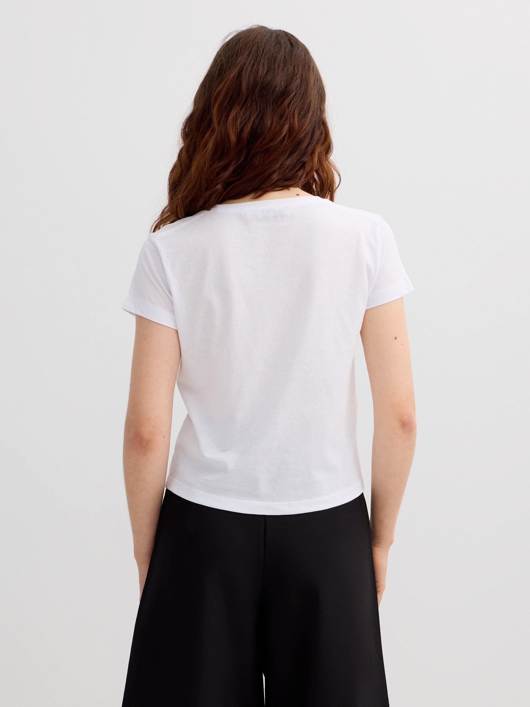 Camiseta algodão Fancy branco vista meia frontal