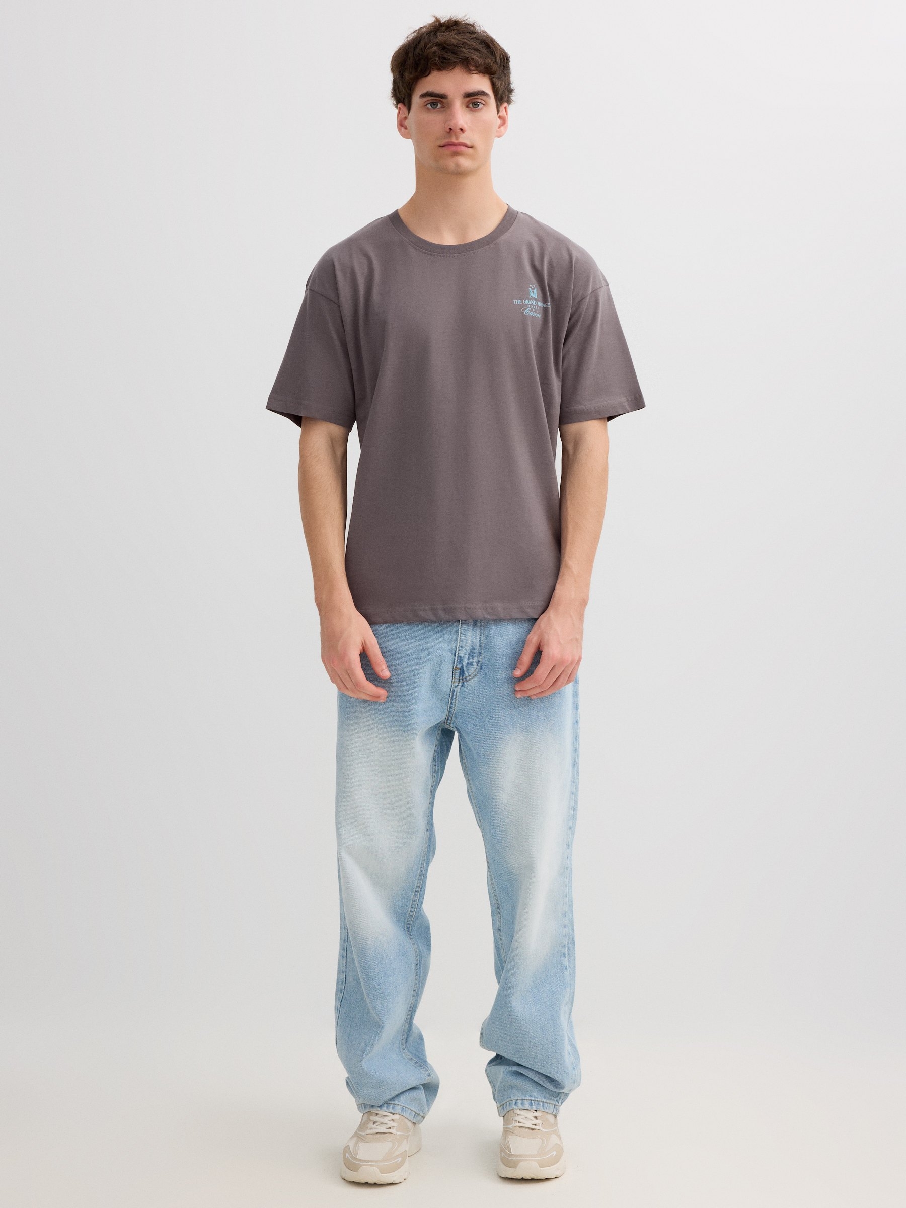 Casino T-shirt grey middle front view