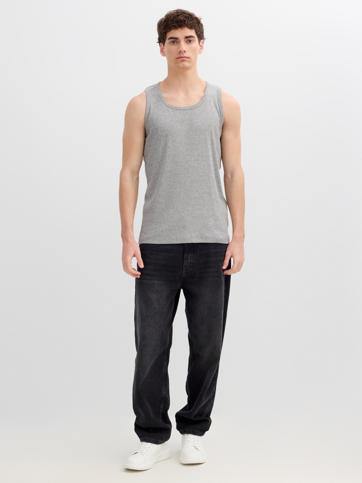 Camiseta tirantes canalé básica gris vista general frontal