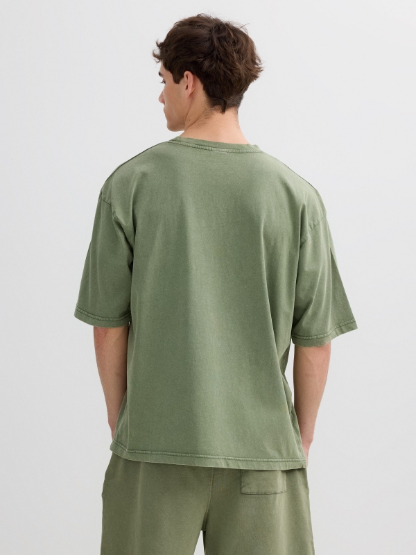Oversized basic t-shirt green middle back view