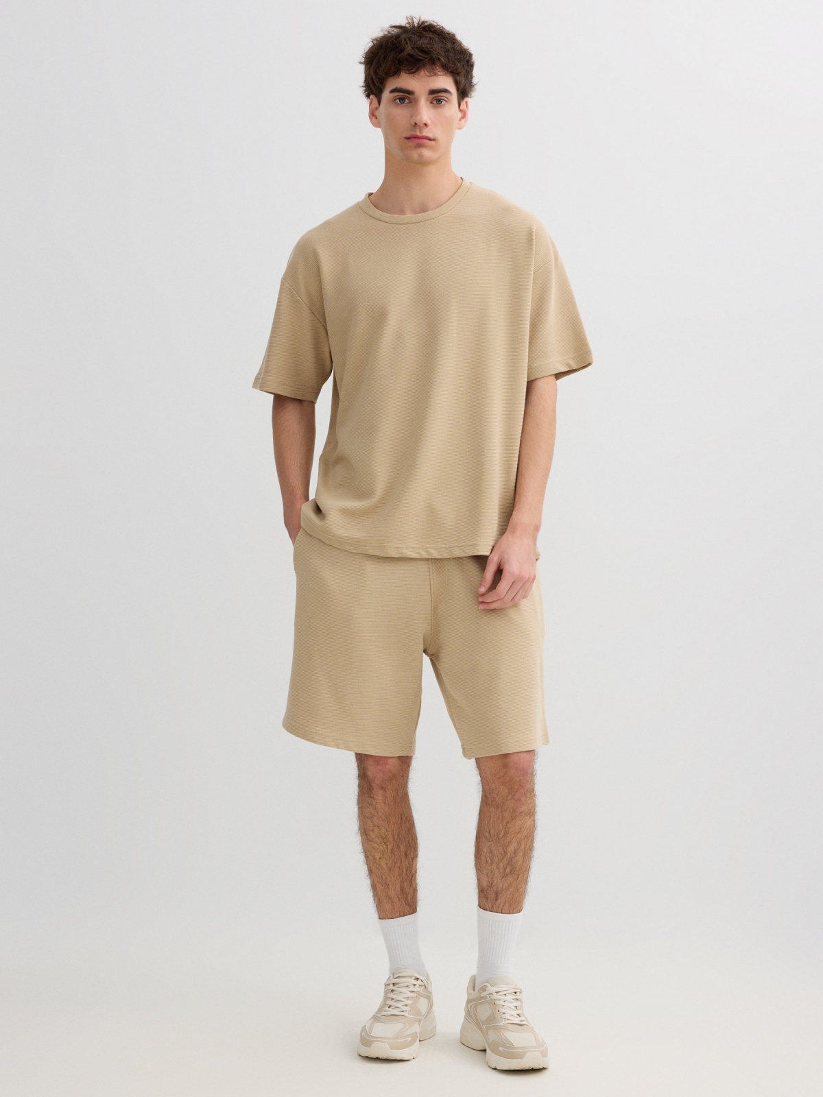 Basic short-sleeve t-shirt beige front view