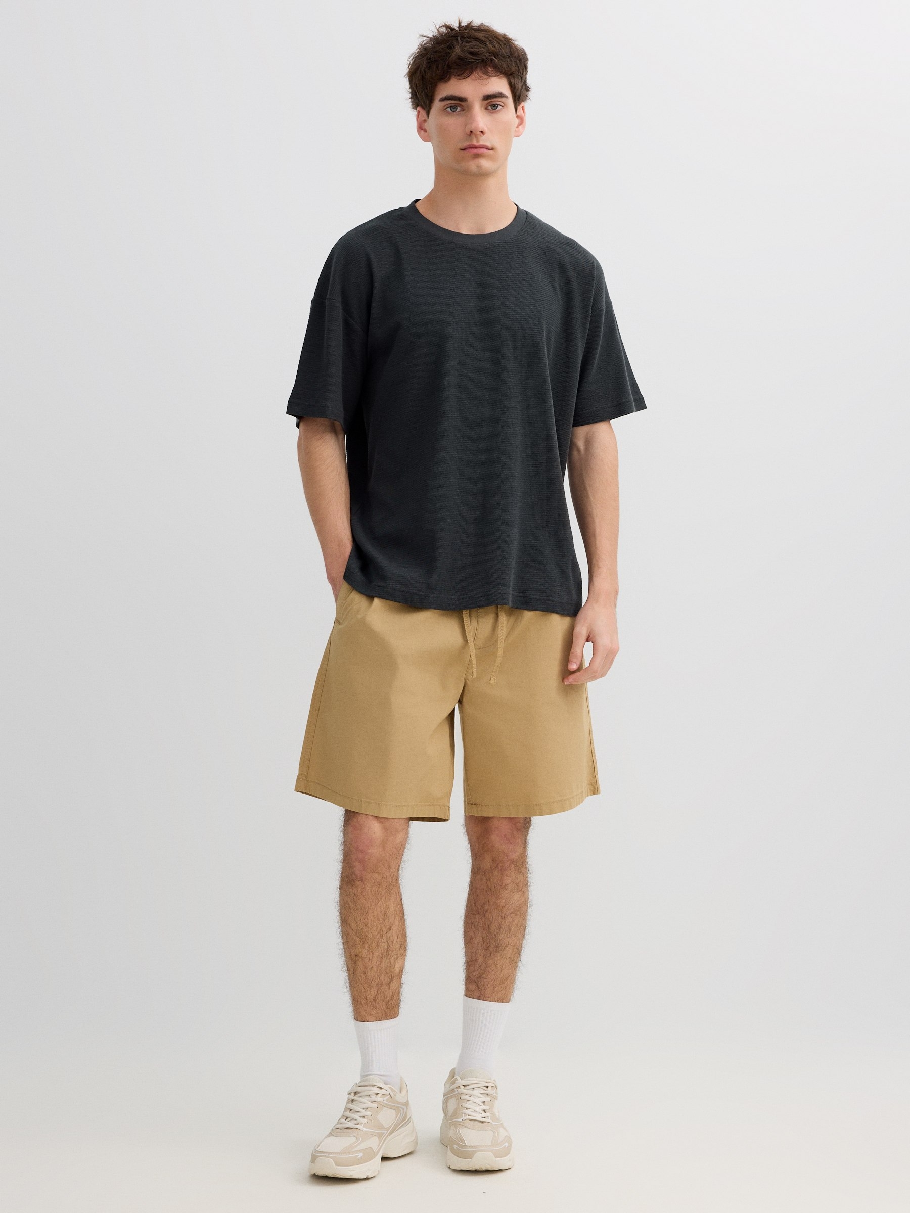 Basic Single Jersey T-shirt grey middle front view