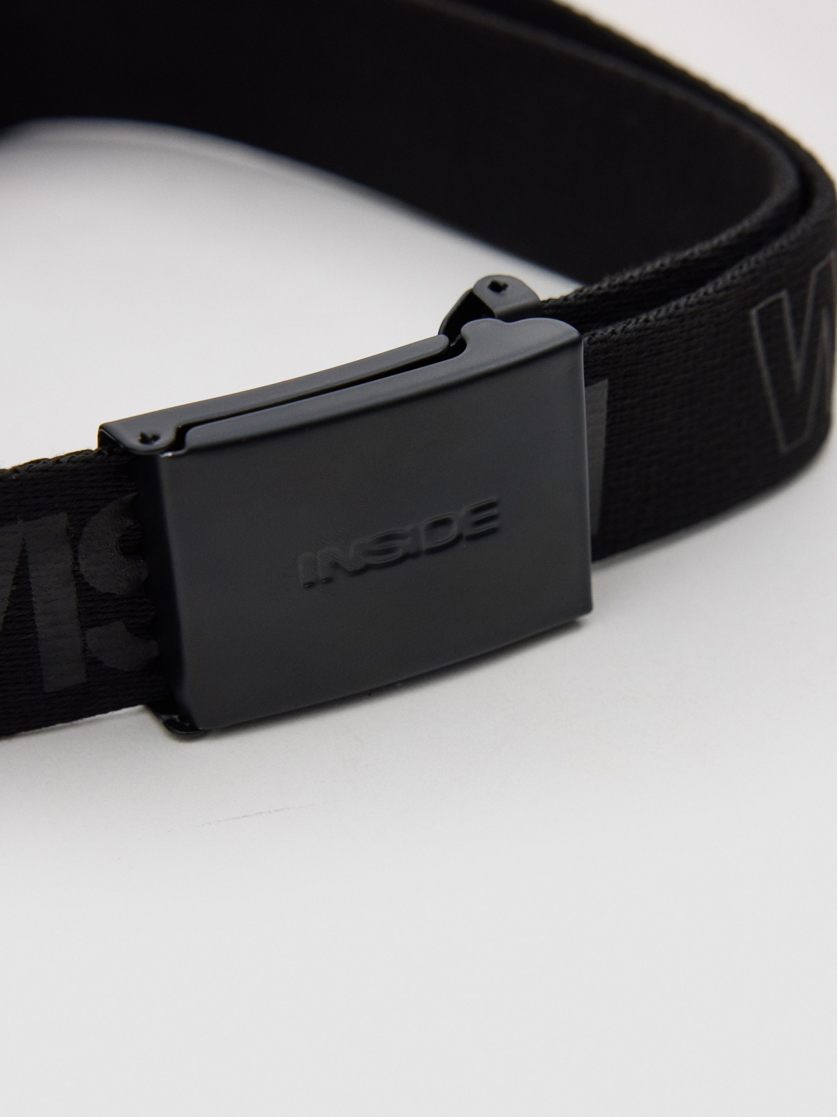 Canvas belt with buckle black detail view