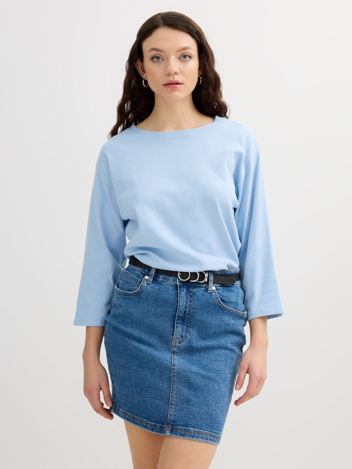 Fitted denim miniskirt blue middle back view