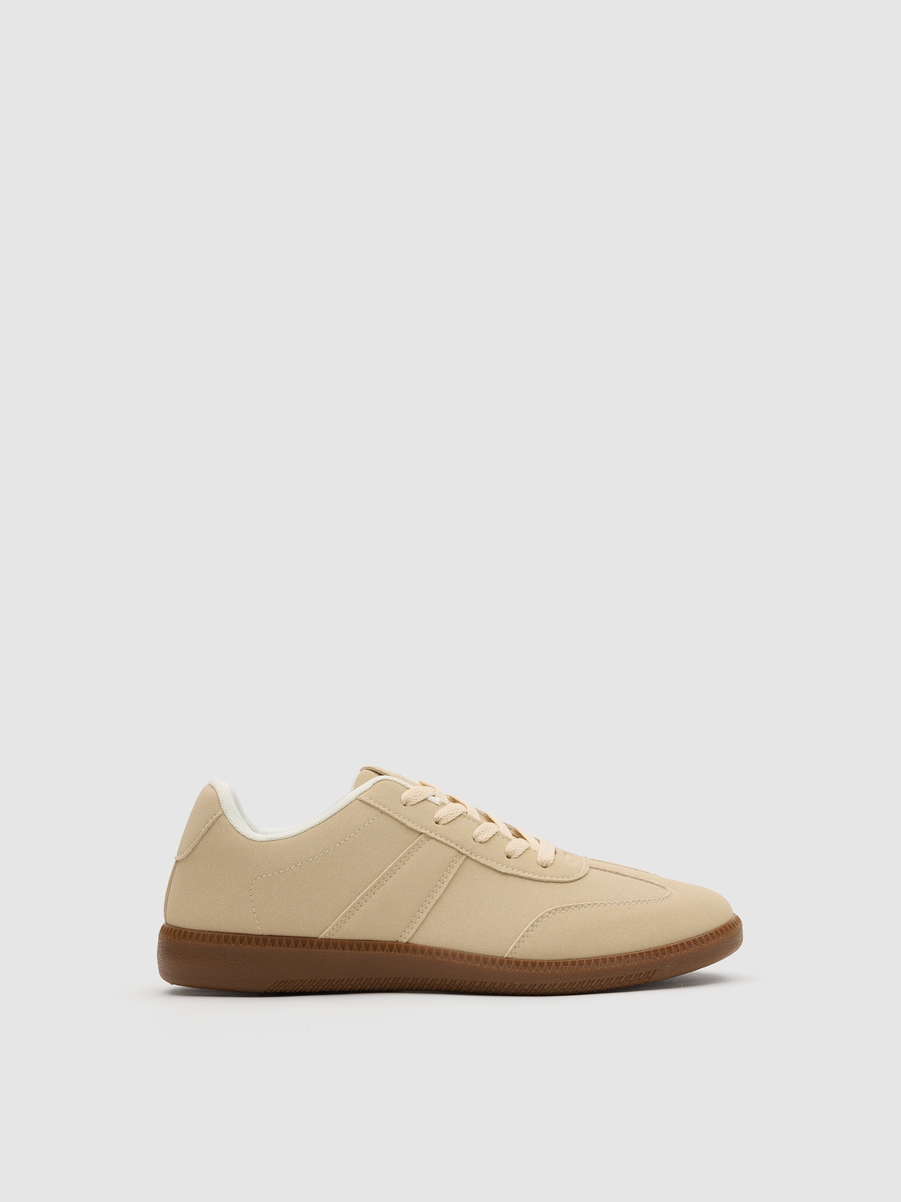 Deportivas polipiel suela goma beige