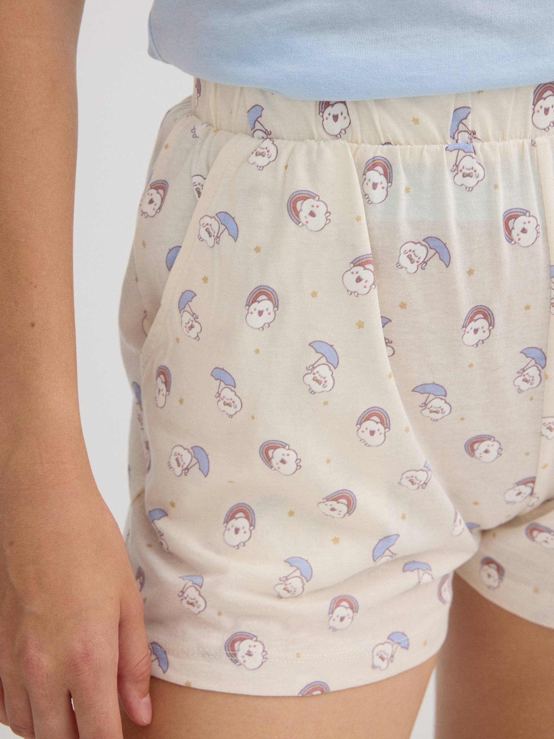 Cotton pajamas off white front view