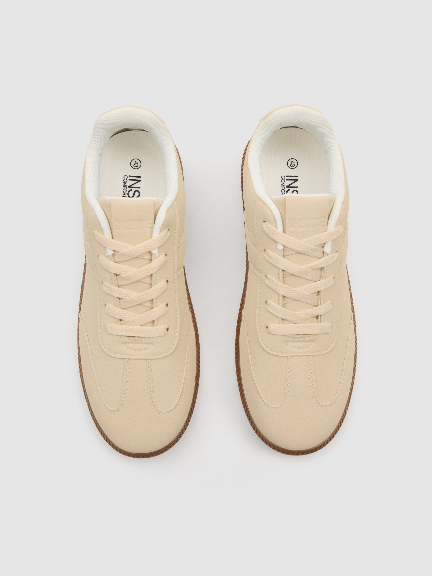 Deportivas polipiel suela goma beige