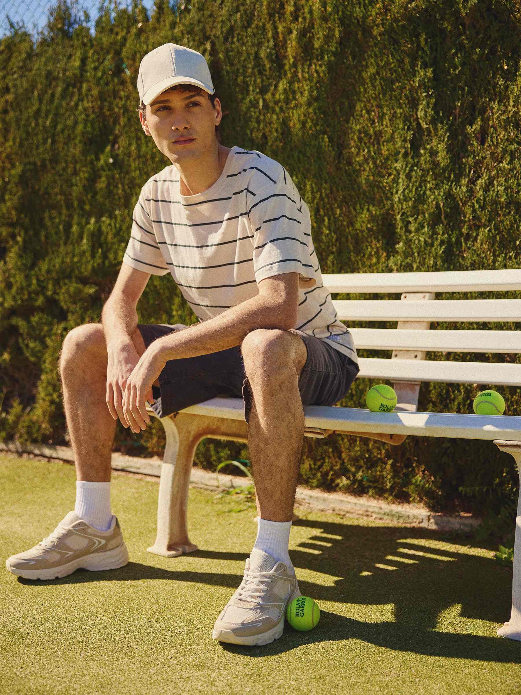 Beige combined running sneaker raw