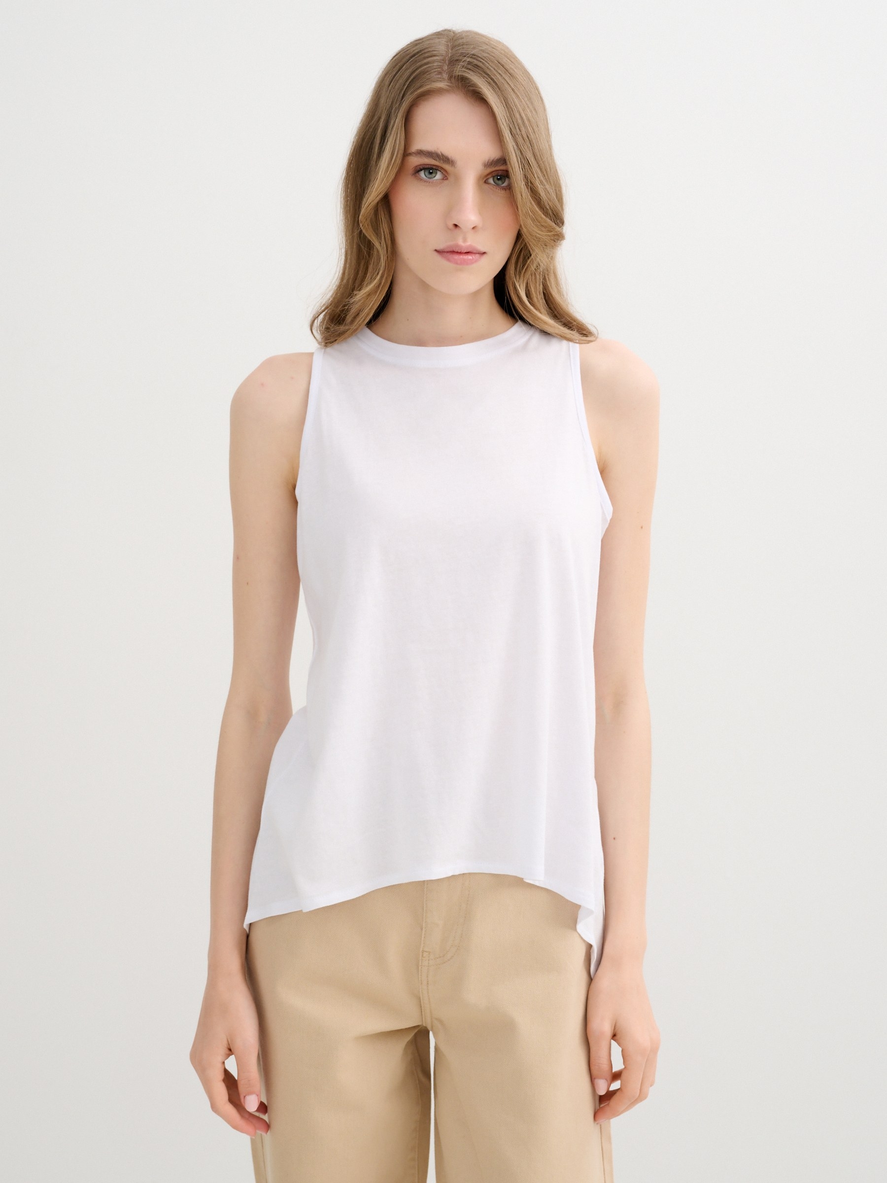 Camiseta abertura espalda