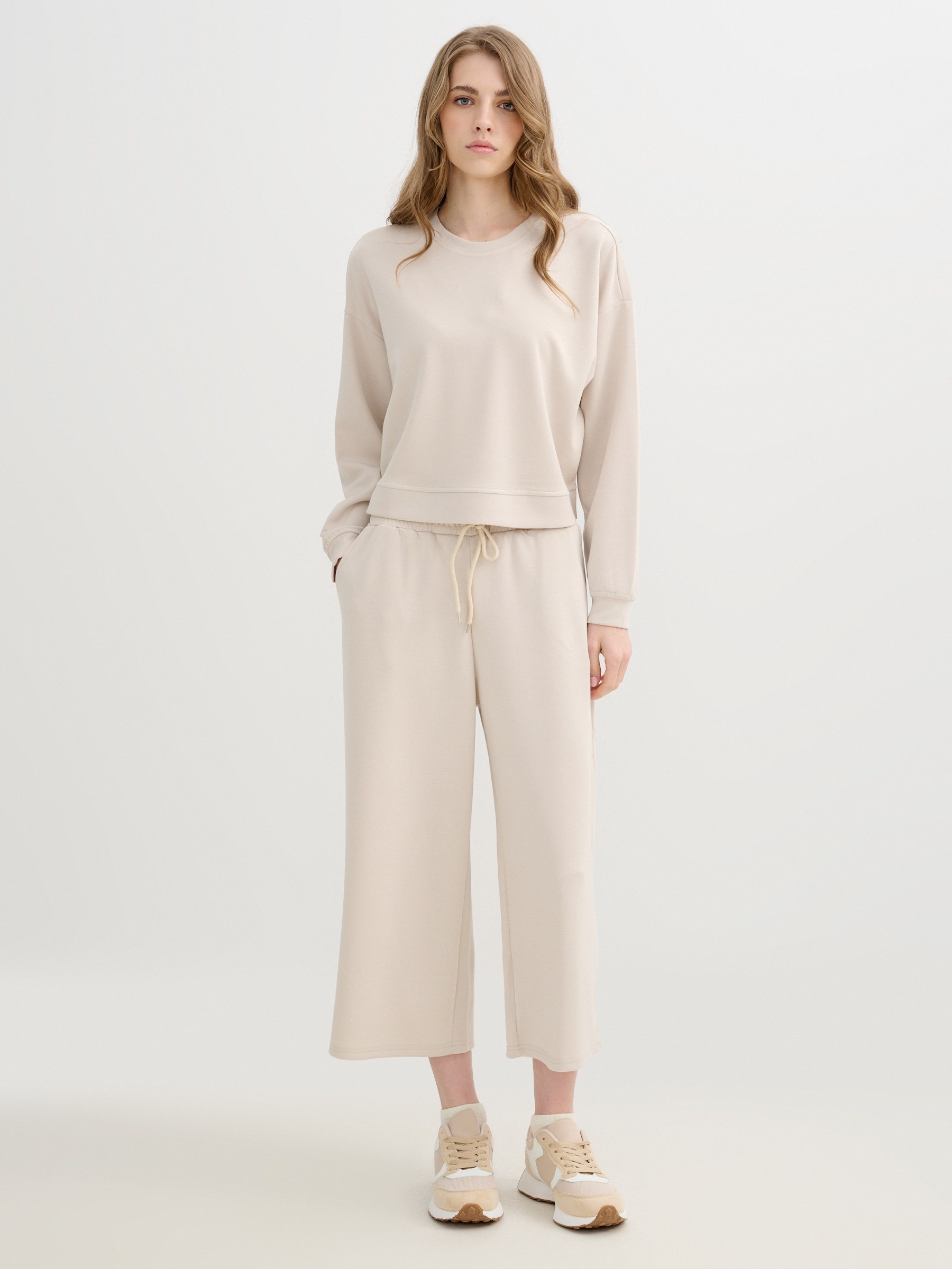 Sports knit culotte raw front view