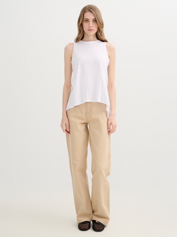 T-shirt with back opening white front view