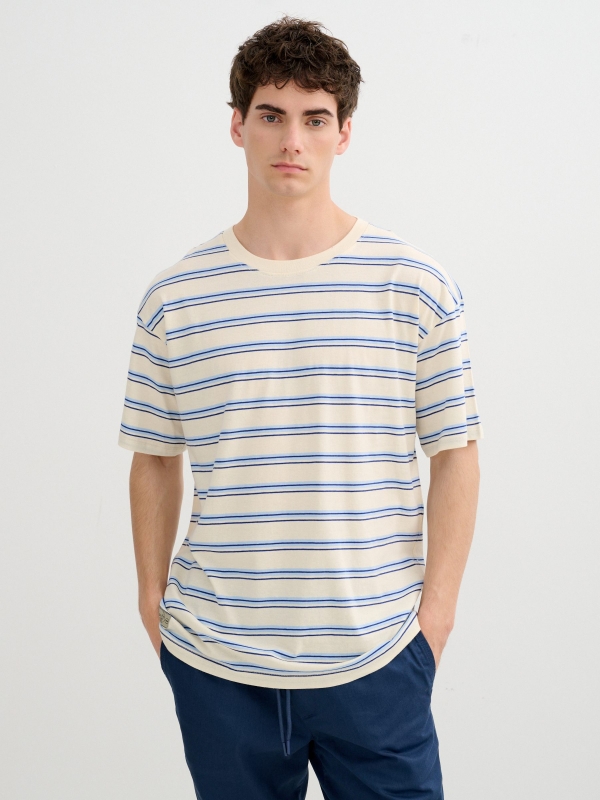 Casual striped t-shirt light green middle front view