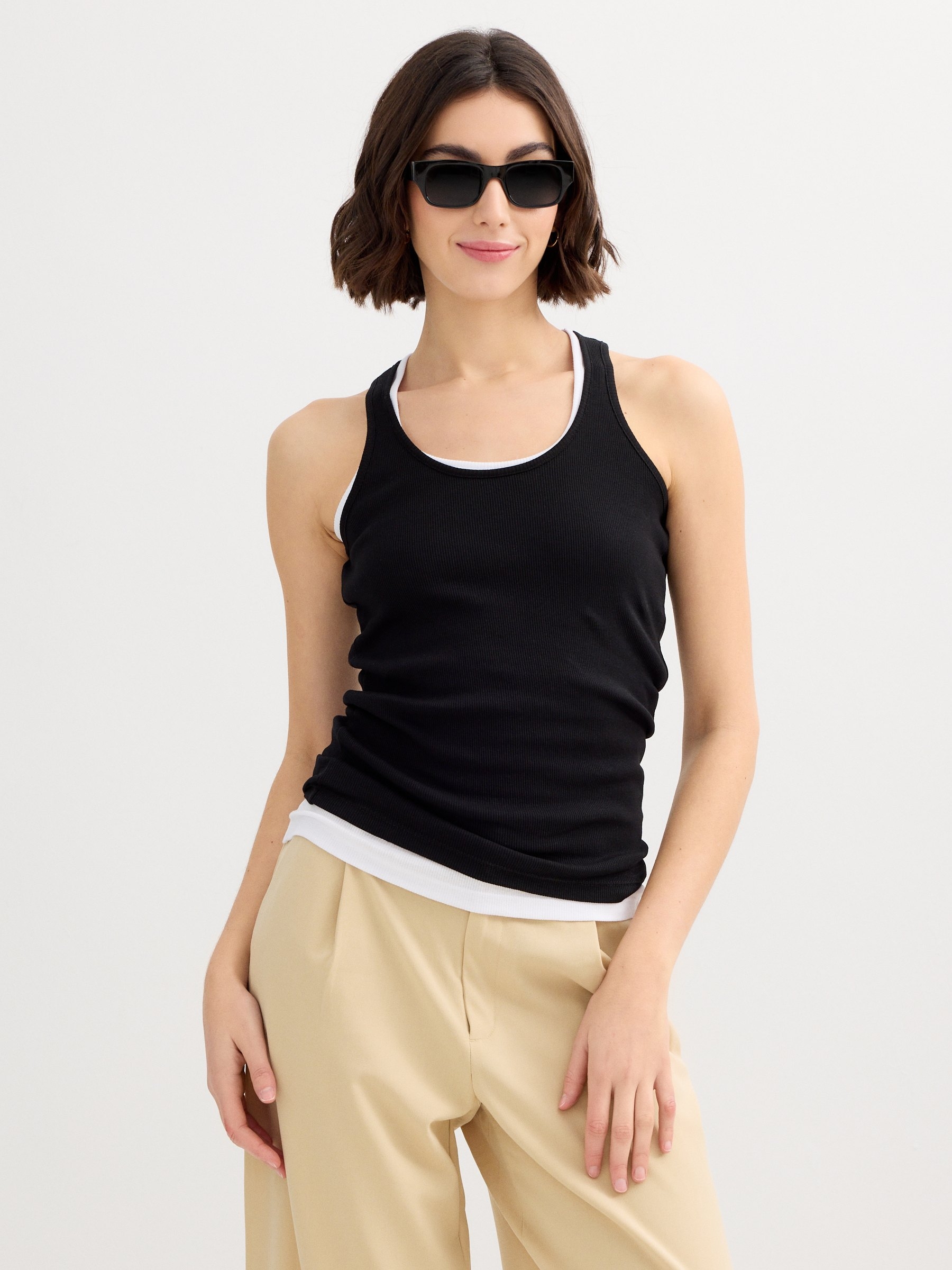 Basic cotton tank top