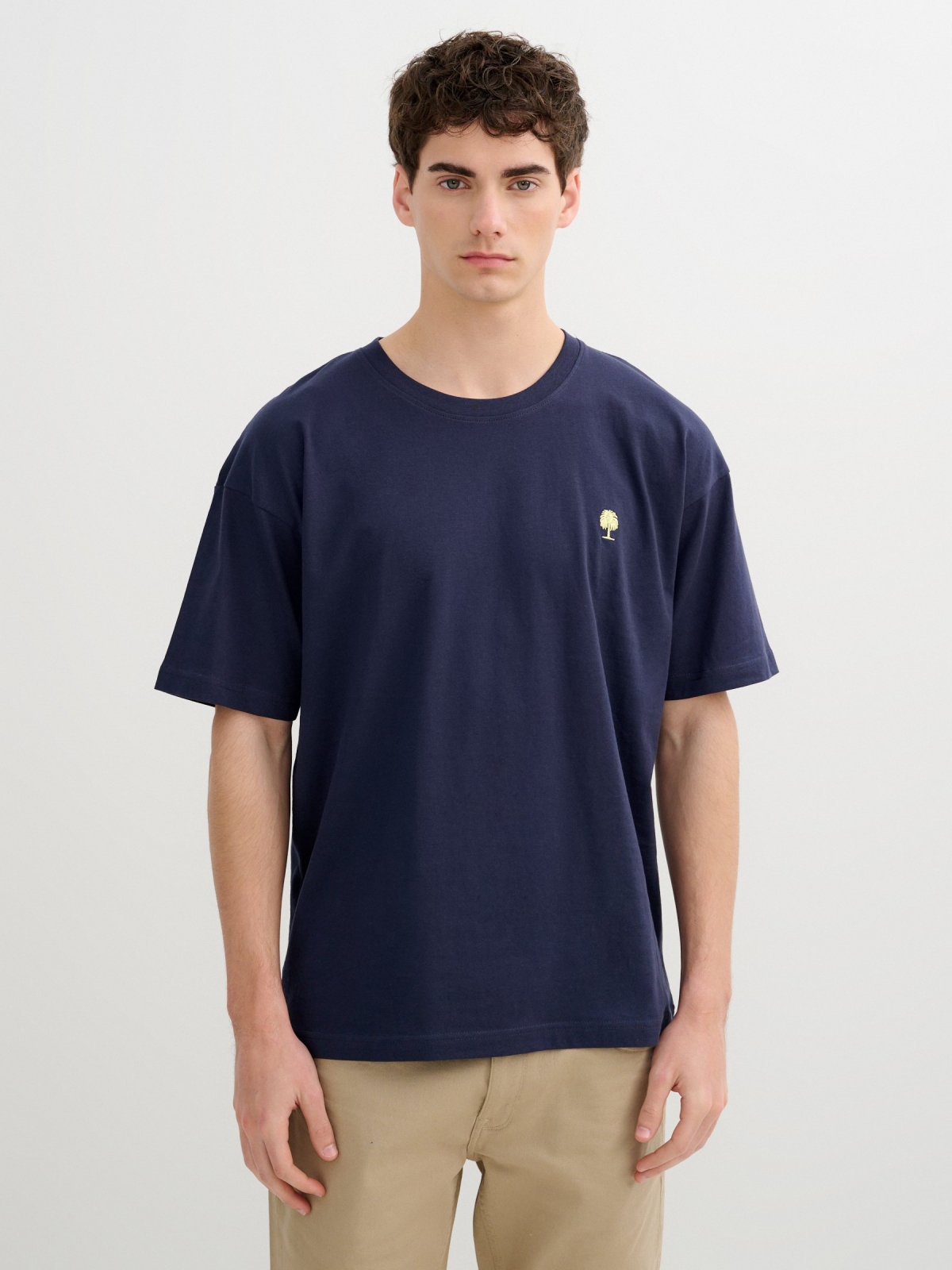 Mini print short sleeve t-shirt navy middle front view
