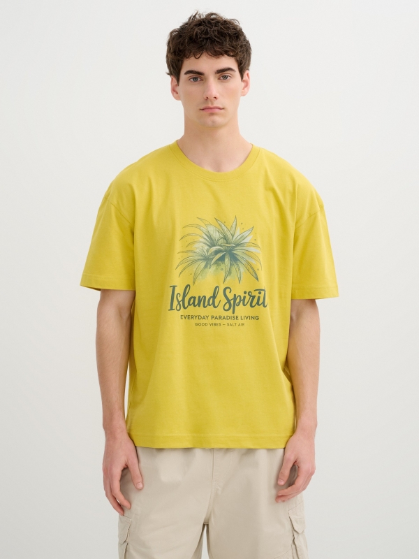 Camiseta Island Spirit Manga Corta amarillo vista media frontal