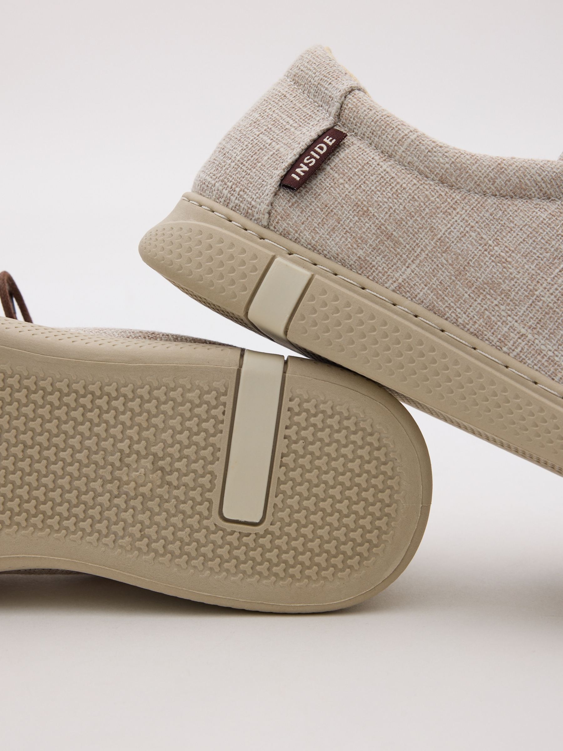 Lona casual esportiva areia