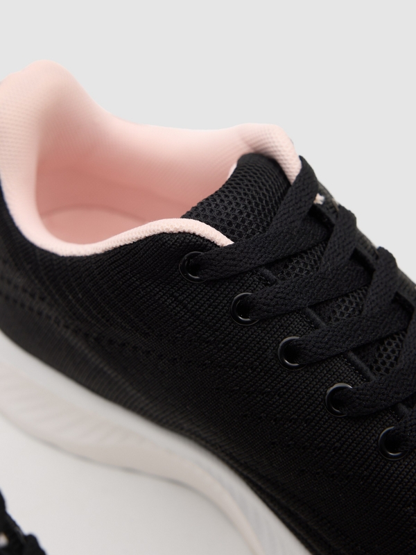Running rubber sole sneakers black detail view
