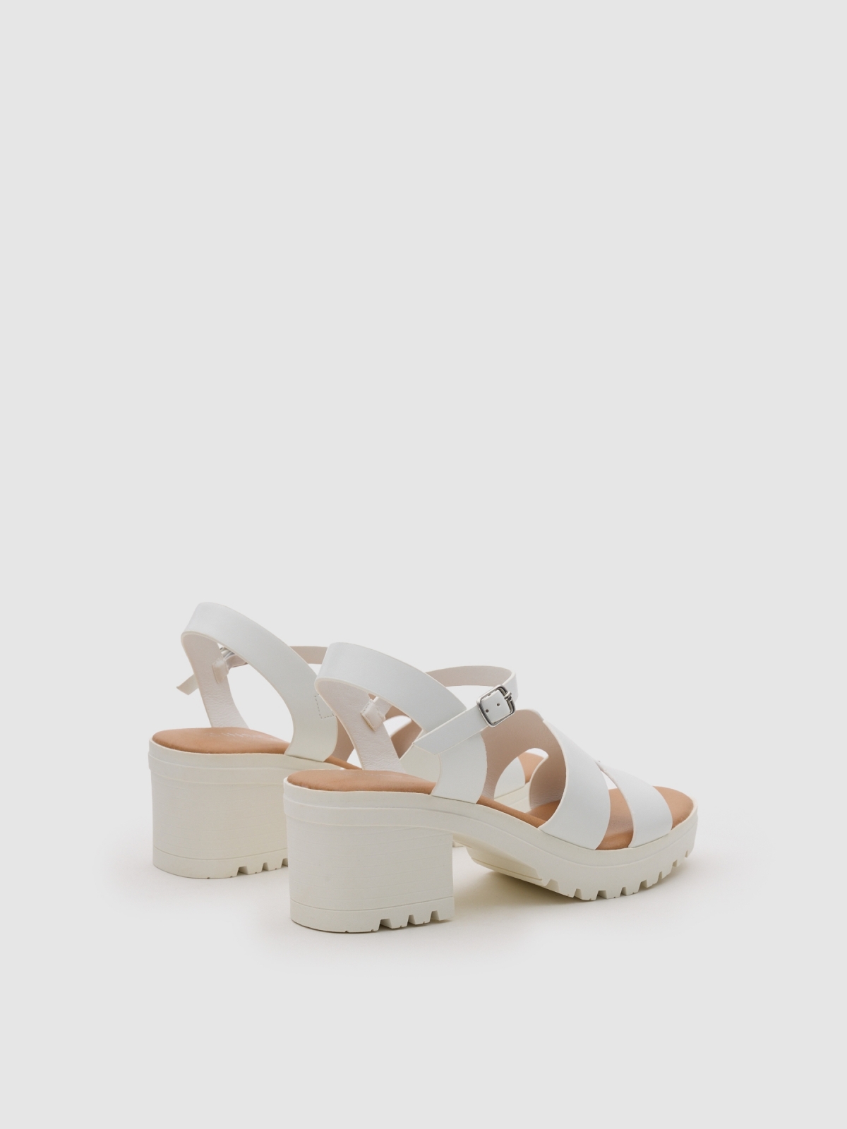 Crossed strap platform sandal white 45º back view