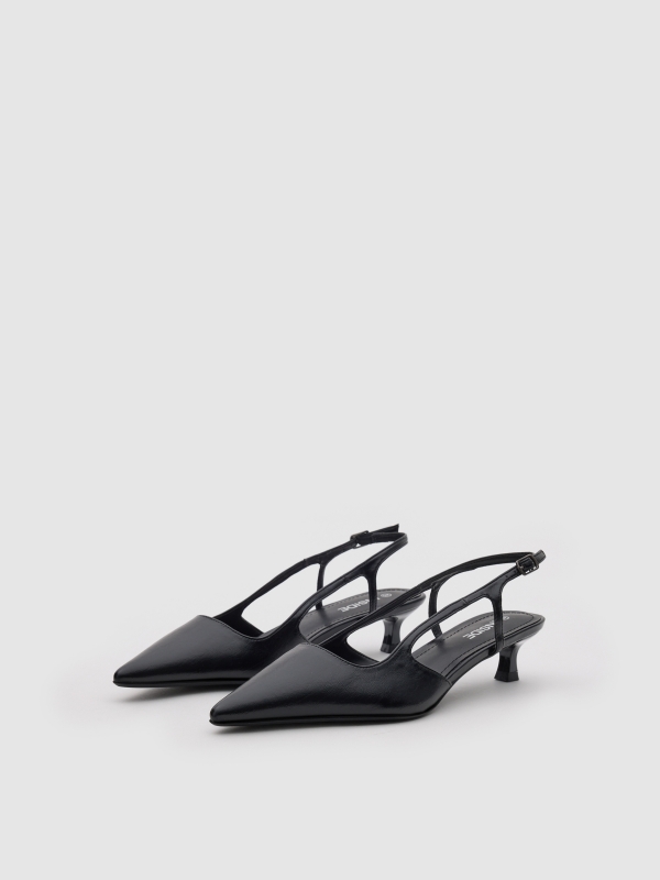 Sandália tiras kitten heel preto vista frontal 45º