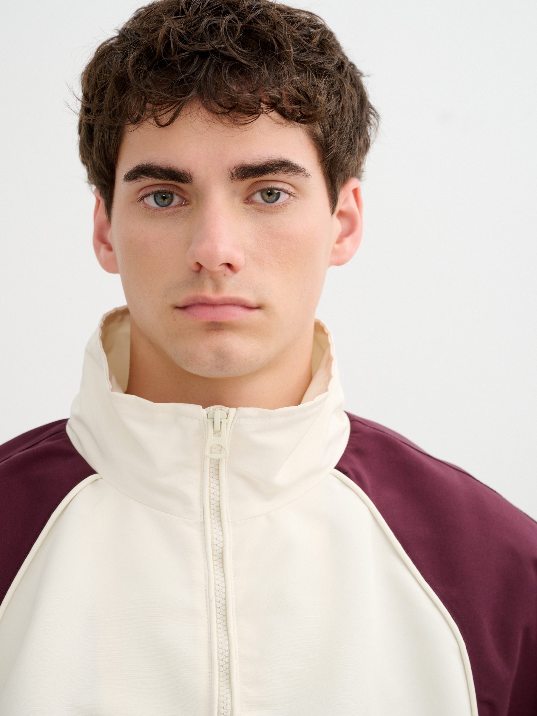 Nylon jacket with zipper off white middle front view