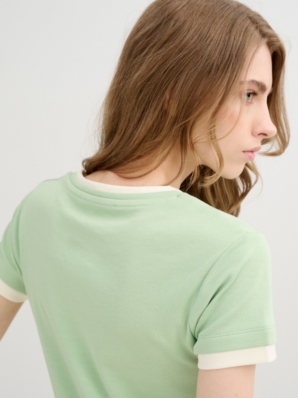 Camiseta Matcha slim verde claro vista detalle