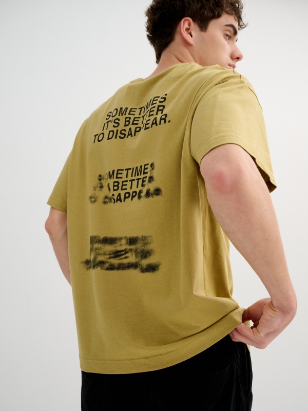 Short sleeve text t-shirt ochre detail view