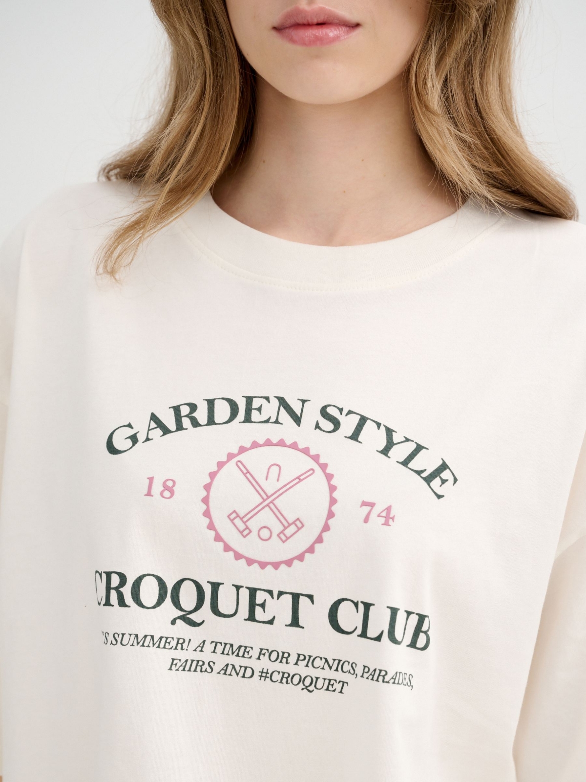 Garden Style Oversize T-shirt off white detail view