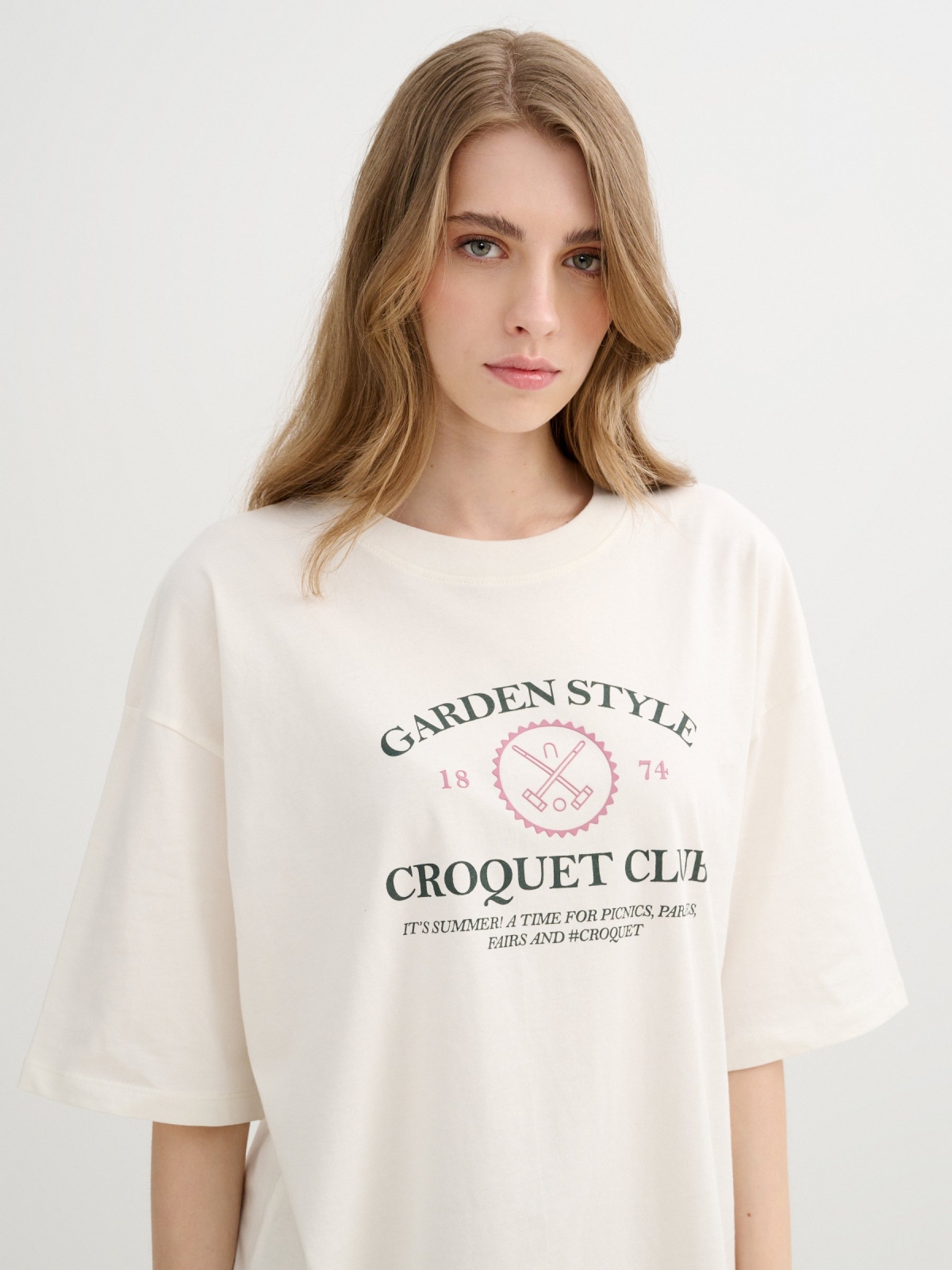 Garden Style Oversize T-shirt off white detail view