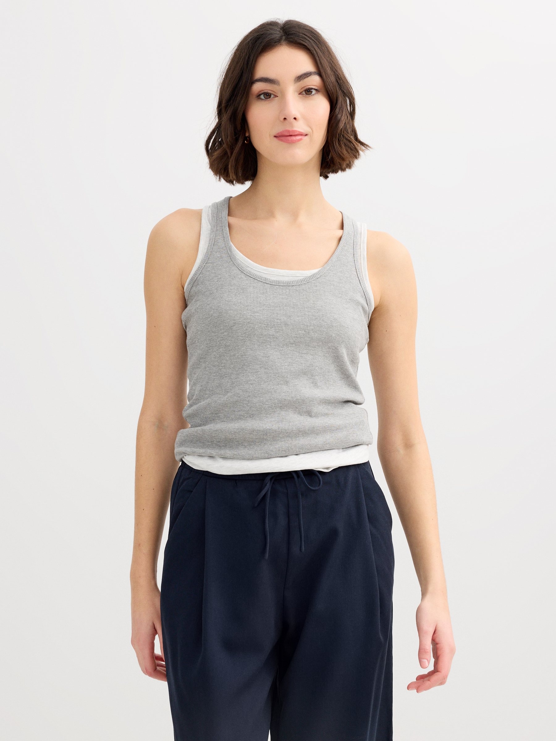 Basic cotton tank top medium melange middle front view