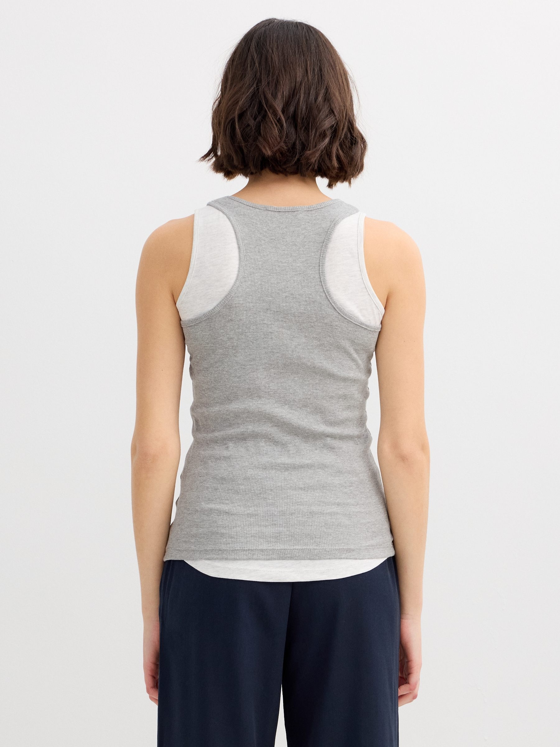 Camiseta básica de tirantes algodón melange medio vista media frontal